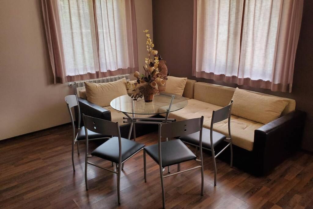 Двете Къщи В Планината Villa Beli Osum Bagian luar foto