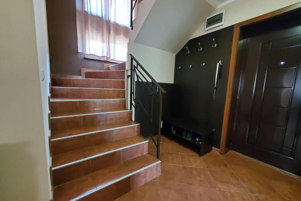 Двете Къщи В Планината Villa Beli Osum Bagian luar foto