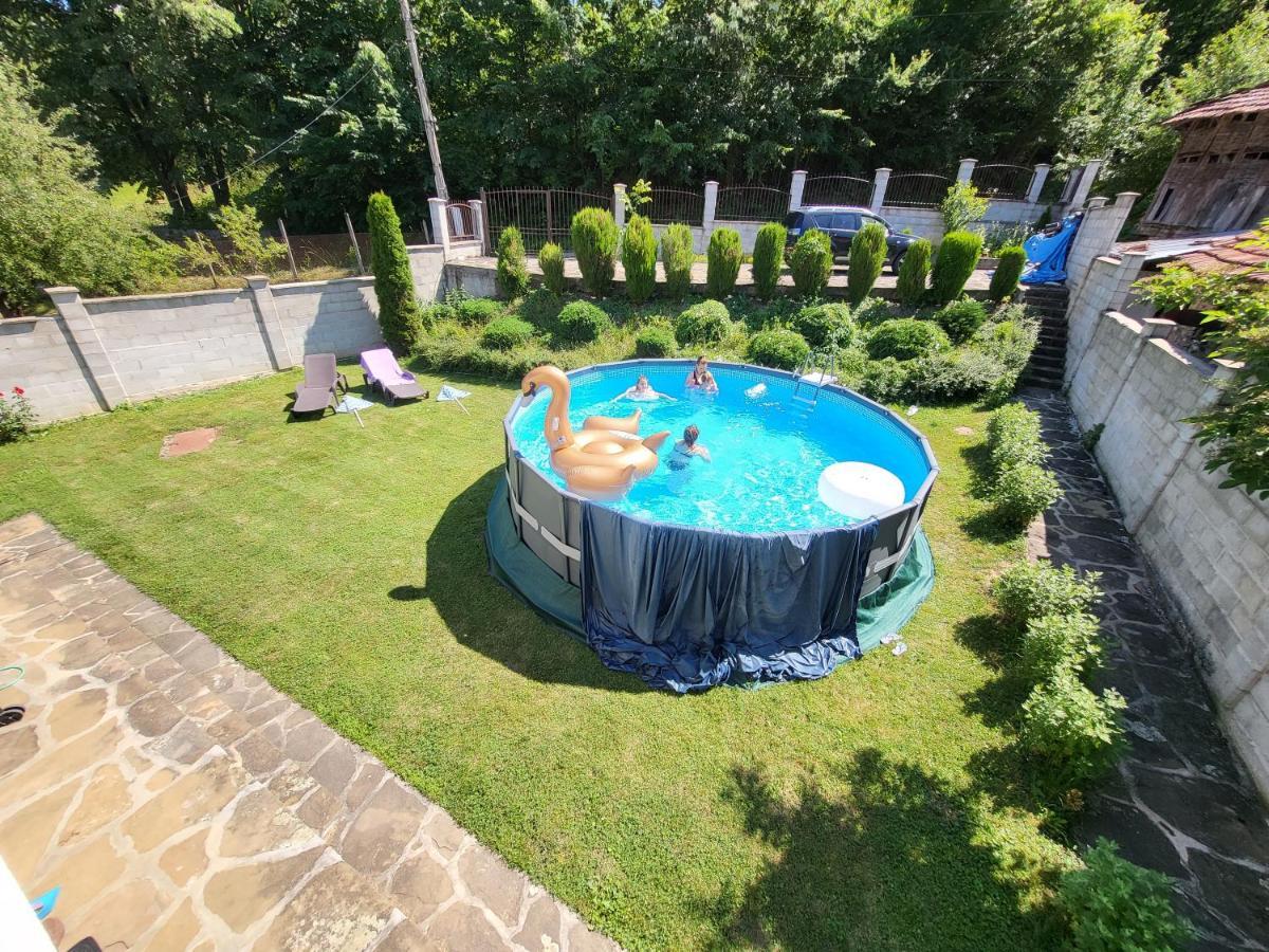 Двете Къщи В Планината Villa Beli Osum Bagian luar foto